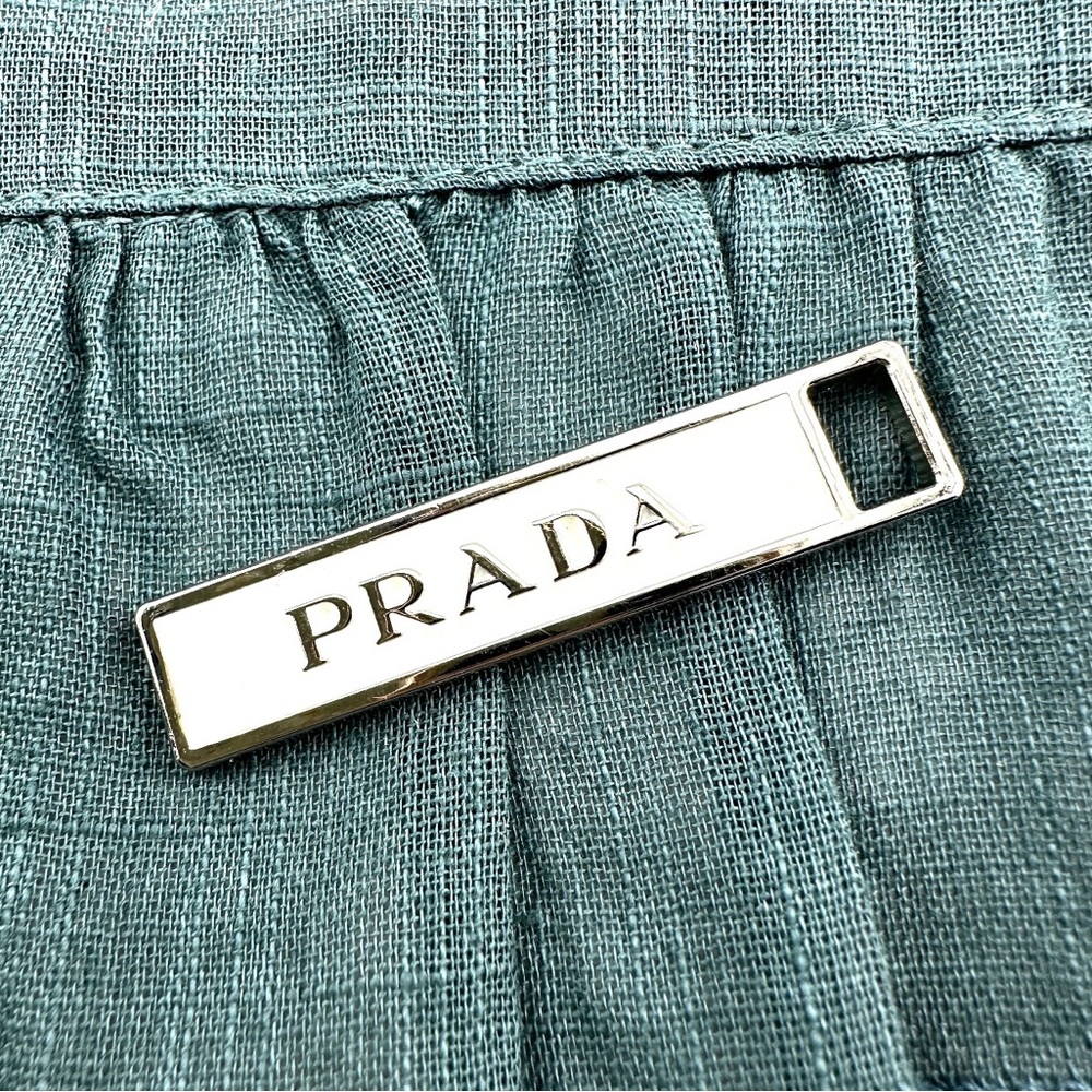 Prada charm w/bonus gift. AUTHENTIC White and silver. - Picture 6 of 10